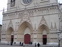 Lyon, Cathedrale St-Jean apres renovation, Portail (10)